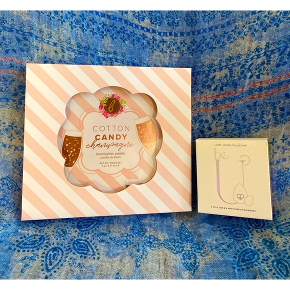 Blushlighter Highlighter Makeup Palette & Makeup Blender Bundled Set NIB NWT - Picture 1 of 15